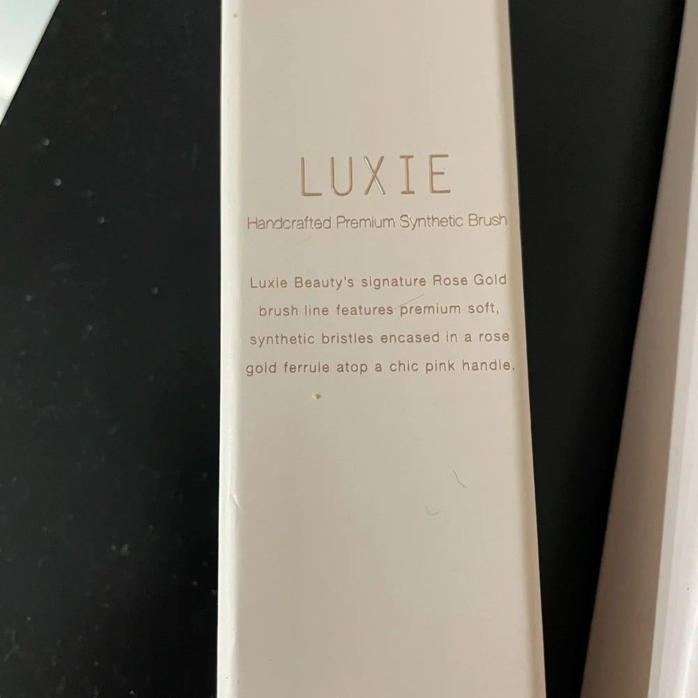 Luxie Rose Gold Collection Makeup Brush Set